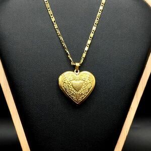 18k Gold Plated Necklace W/ Heart Locket Floral Vine Valentine's Birthday Gift